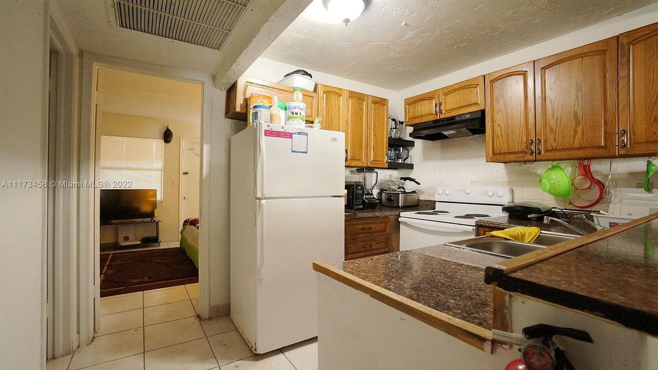 Недавно арендовано: $1,300 (1 спален, 1 ванн, 720 Квадратных фут)