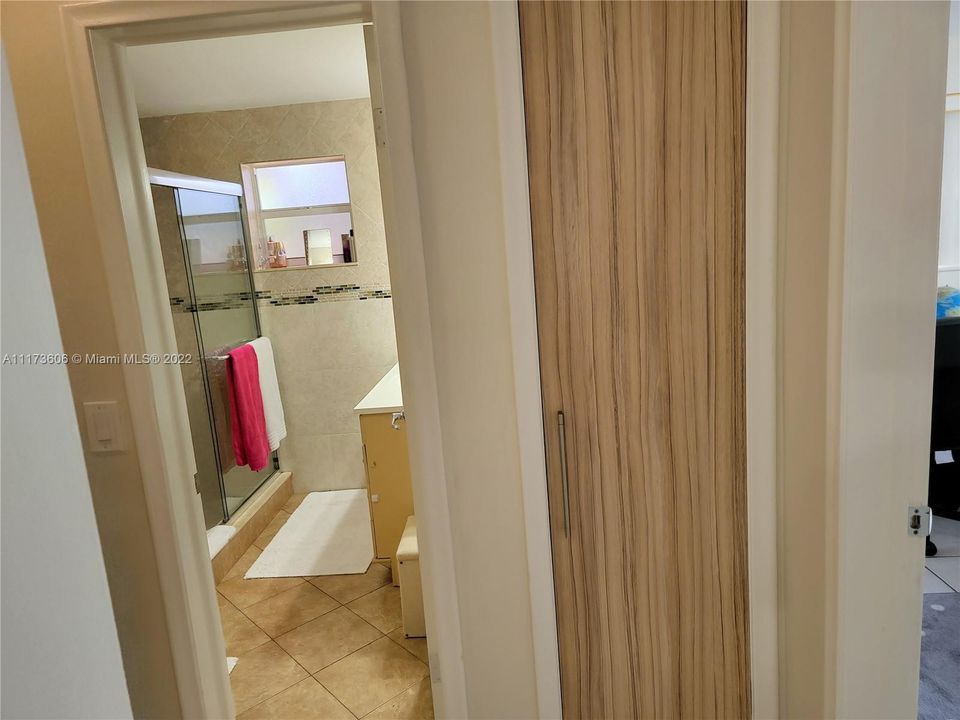 Vendido Recientemente: $715,000 (0 camas, 0 baños, 2131 Pies cuadrados)