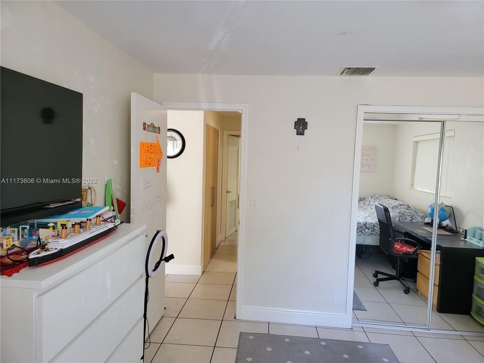 Vendido Recientemente: $715,000 (0 camas, 0 baños, 2131 Pies cuadrados)