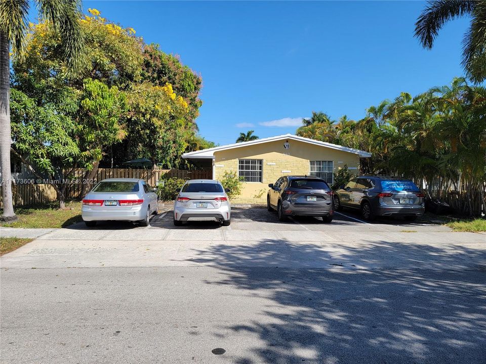 Vendido Recientemente: $715,000 (0 camas, 0 baños, 2131 Pies cuadrados)