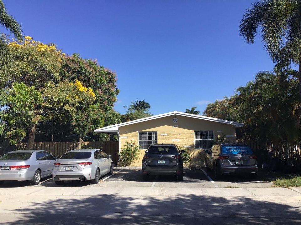 Vendido Recientemente: $715,000 (0 camas, 0 baños, 2131 Pies cuadrados)