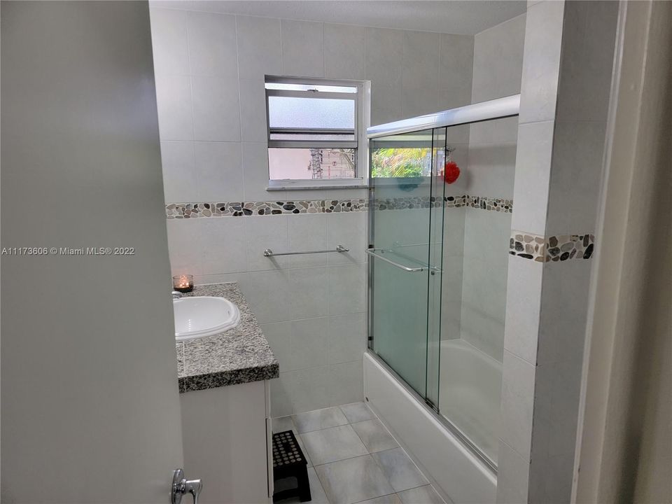 Vendido Recientemente: $715,000 (0 camas, 0 baños, 2131 Pies cuadrados)