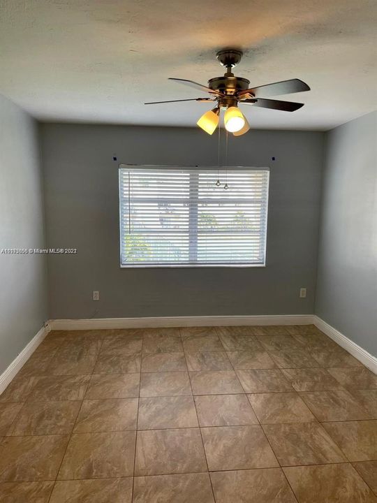 Recently Sold: $209,000 (1 beds, 1 baths, 758 Square Feet)