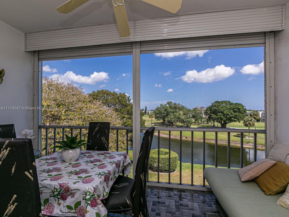 Recently Sold: $114,900 (2 beds, 2 baths, 930 Square Feet)