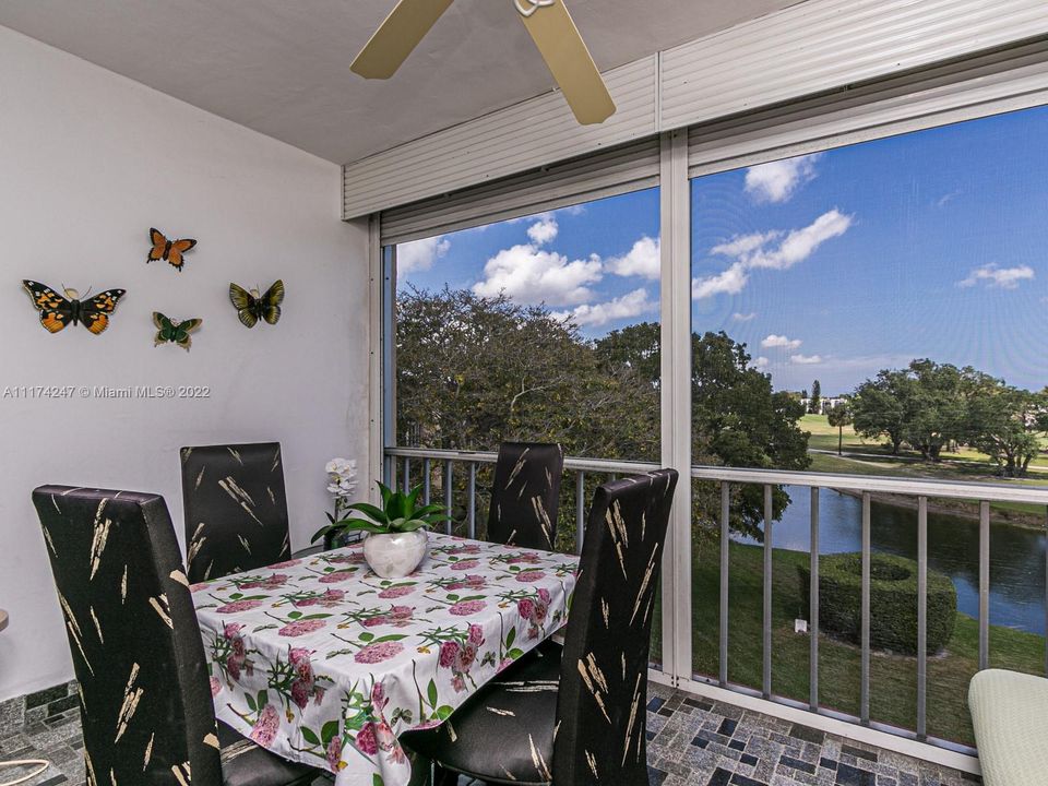 Recently Sold: $114,900 (2 beds, 2 baths, 930 Square Feet)