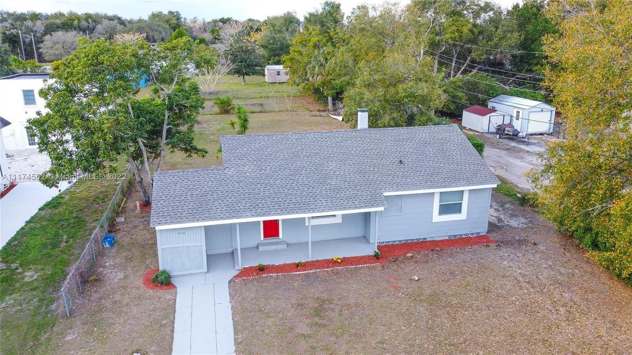 Recently Rented: $1,800 (3 beds, 1 baths, 0 Square Feet)