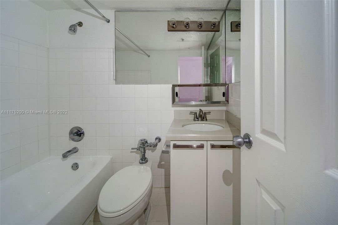 Recientemente alquilado: $2,499 (1 camas, 1 baños, 786 Pies cuadrados)