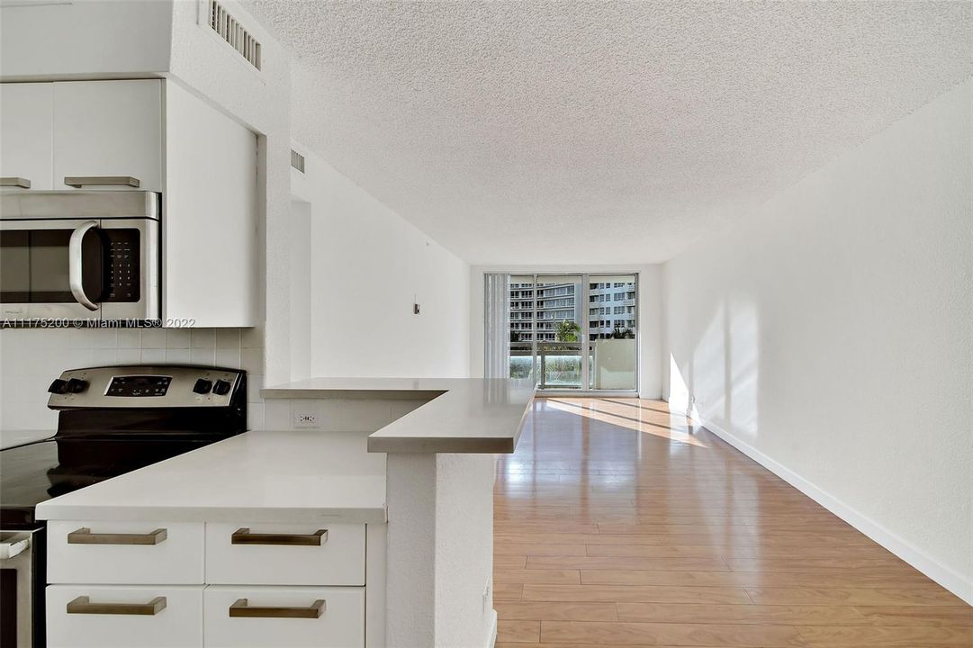 Recientemente alquilado: $2,499 (1 camas, 1 baños, 786 Pies cuadrados)