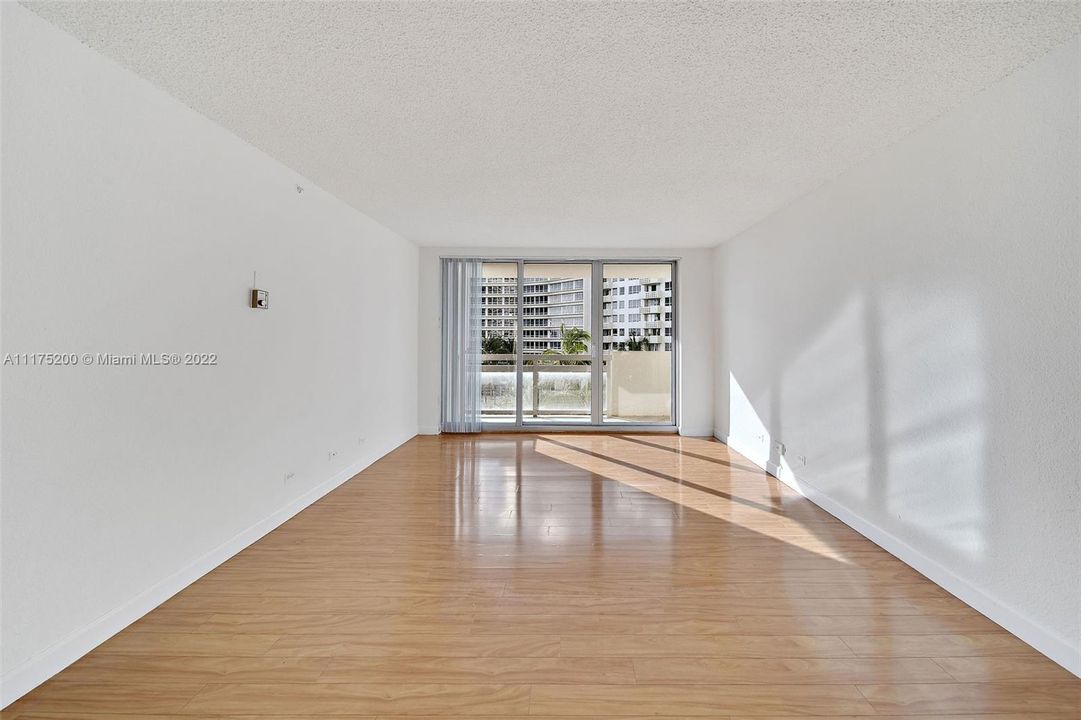 Recientemente alquilado: $2,499 (1 camas, 1 baños, 786 Pies cuadrados)