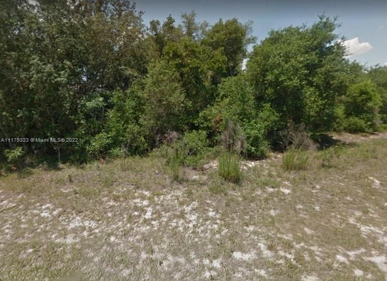 Activo con contrato: $60,000 (0.19 acres)