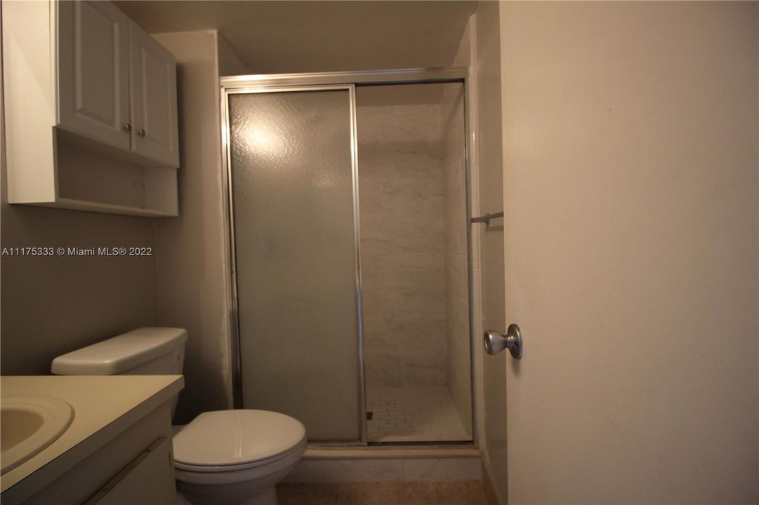 最近租的: $2,100 (2 贝兹, 2 浴室, 859 平方英尺)