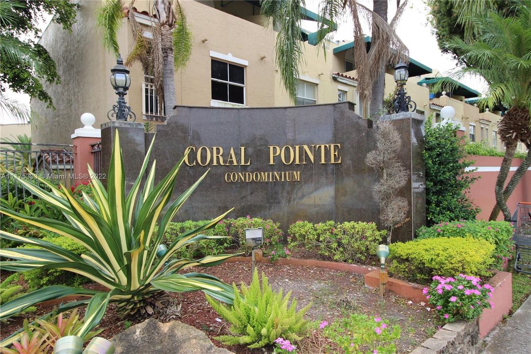 最近租的: $2,100 (2 贝兹, 2 浴室, 859 平方英尺)