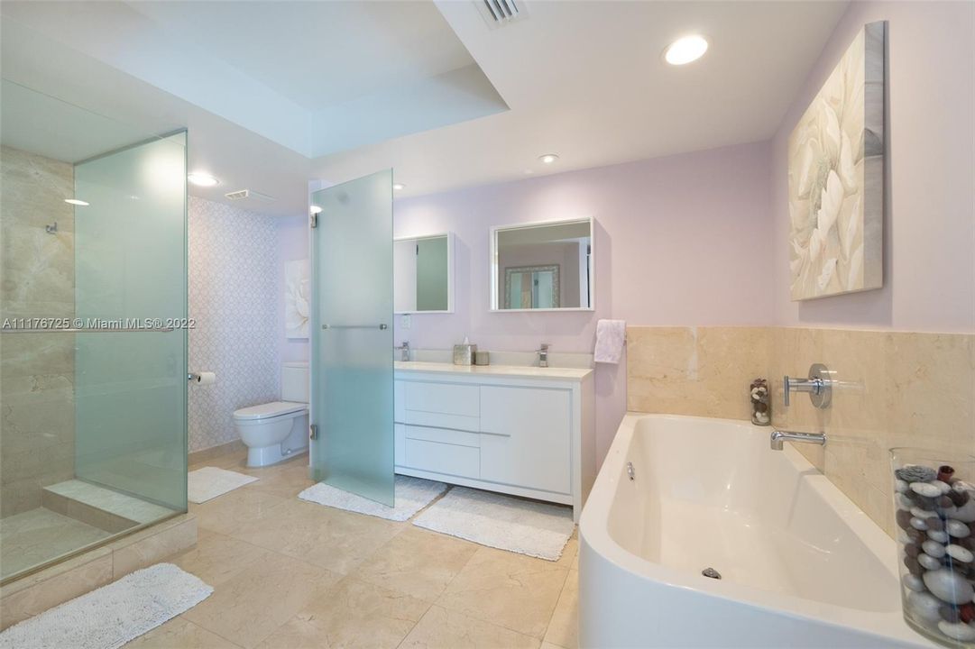 最近售出: $920,000 (3 贝兹, 2 浴室, 1492 平方英尺)