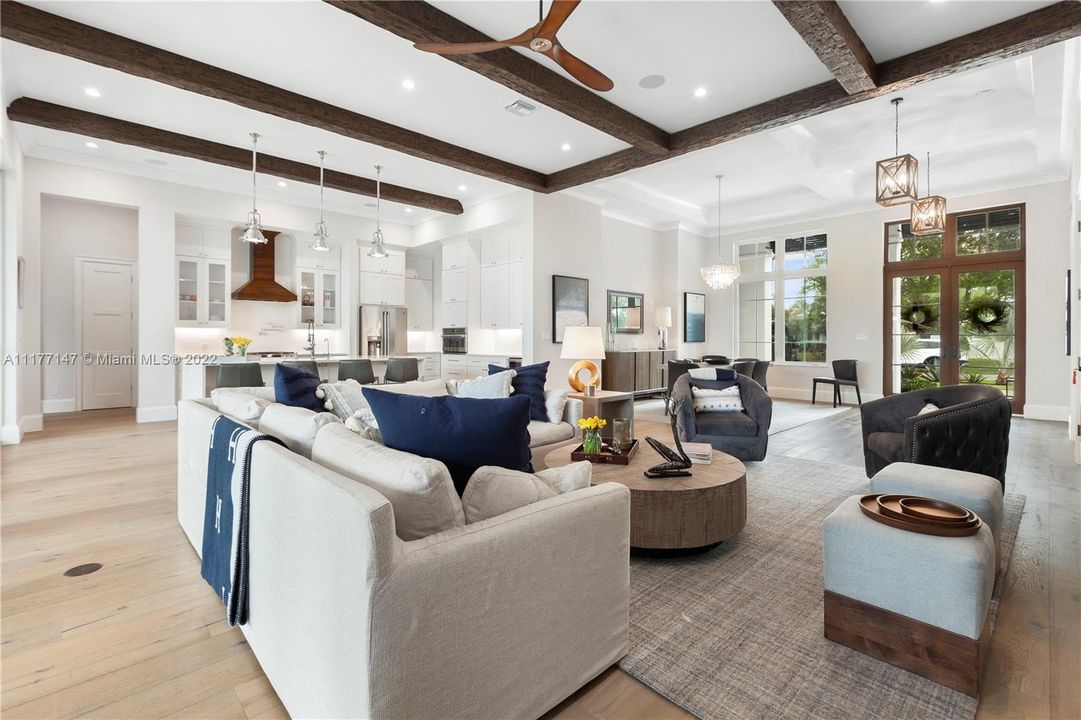 Recently Sold: $1,800,000 (4 beds, 3 baths, 3138 Square Feet)