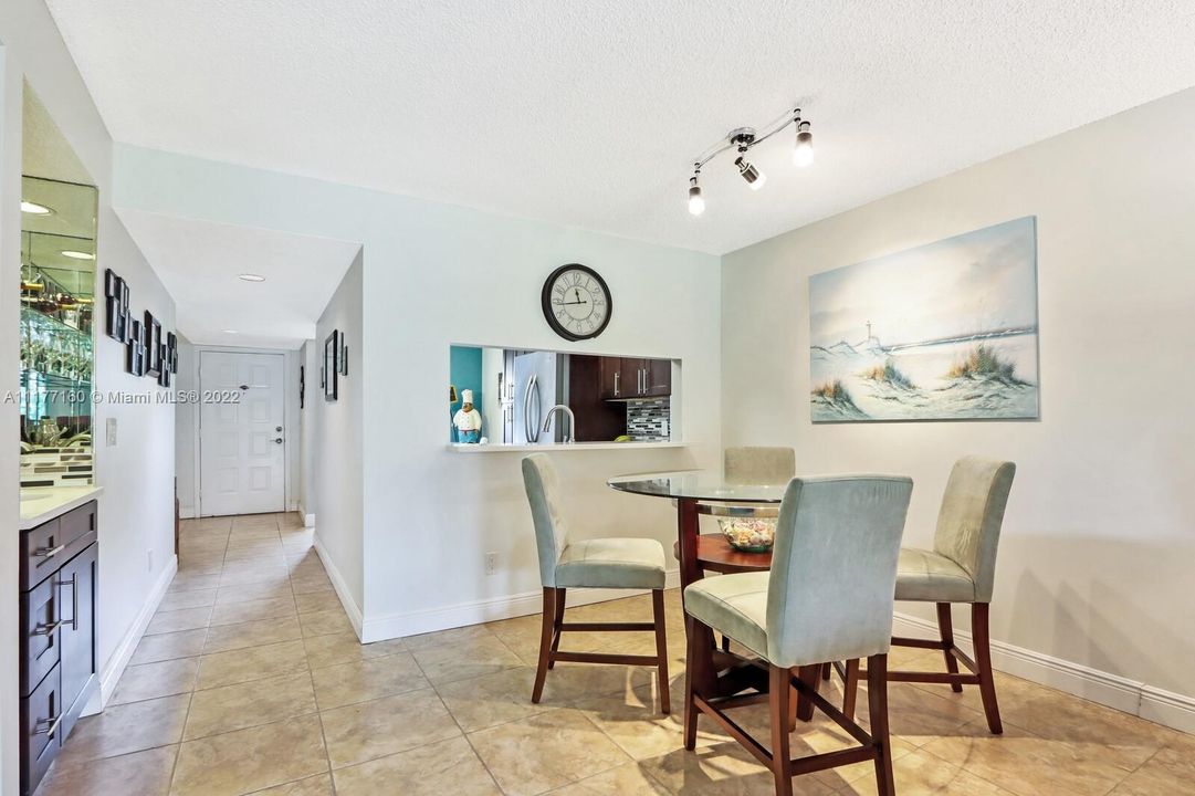 Recently Sold: $374,900 (2 beds, 2 baths, 1178 Square Feet)