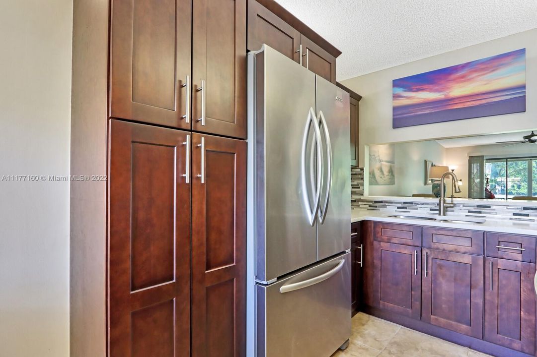 Recently Sold: $374,900 (2 beds, 2 baths, 1178 Square Feet)