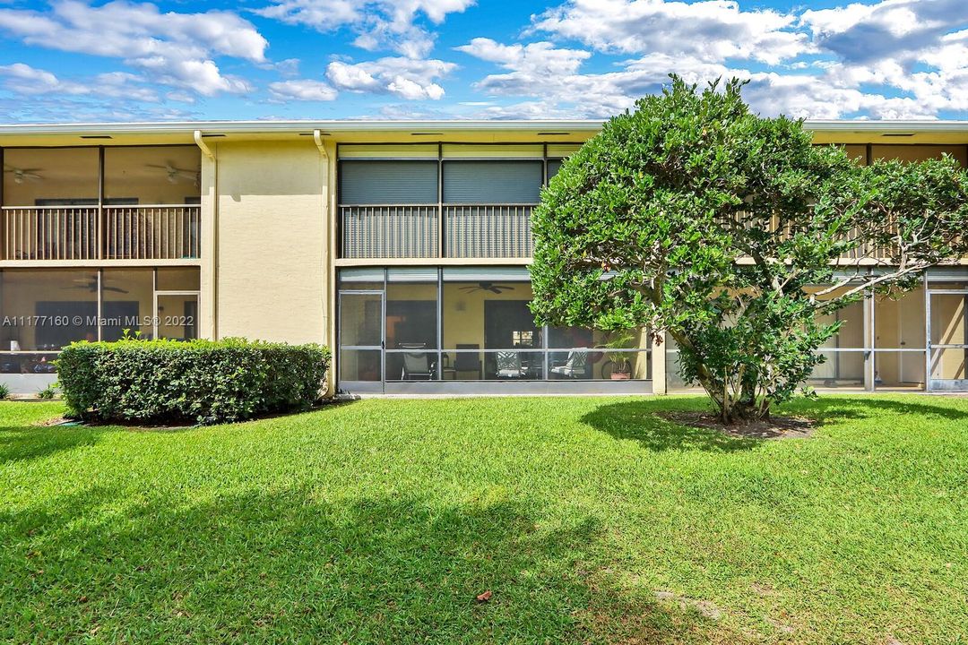 Recently Sold: $374,900 (2 beds, 2 baths, 1178 Square Feet)