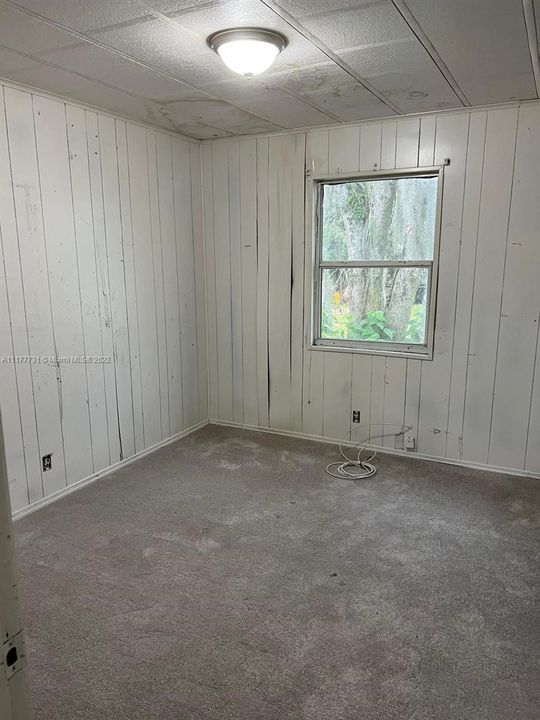 最近售出: $75,000 (3 贝兹, 1 浴室, 0 平方英尺)