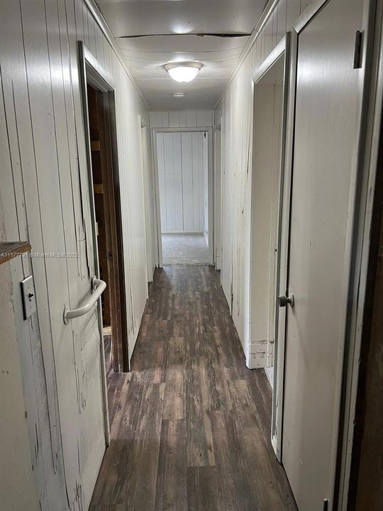 最近售出: $75,000 (3 贝兹, 1 浴室, 0 平方英尺)