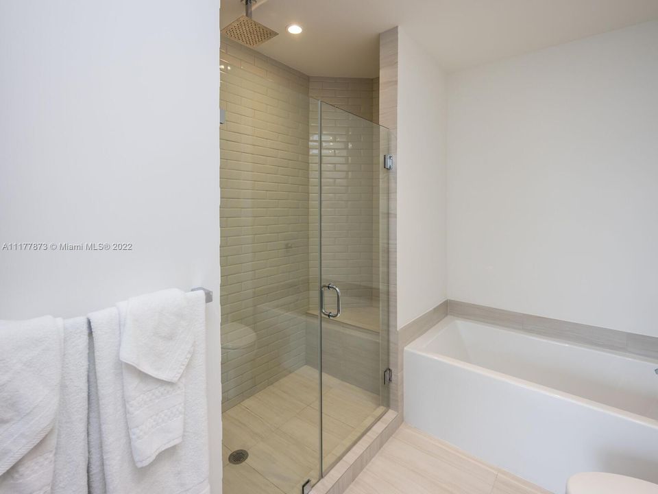 最近租的: $9,000 (3 贝兹, 2 浴室, 1352 平方英尺)
