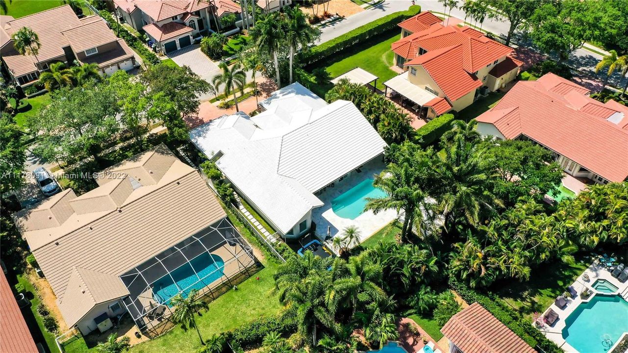 Vendido Recientemente: $1,495,000 (5 camas, 4 baños, 3368 Pies cuadrados)