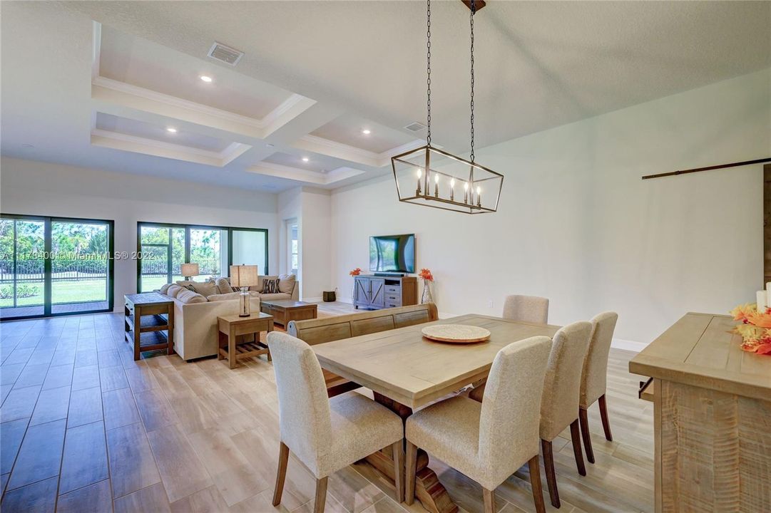 Recently Sold: $1,250,000 (3 beds, 3 baths, 2837 Square Feet)