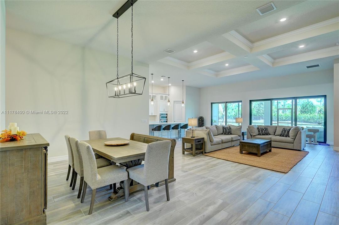 Recently Sold: $1,250,000 (3 beds, 3 baths, 2837 Square Feet)