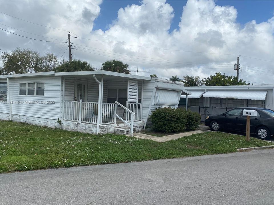 Recently Sold: $70,000 (2 beds, 1 baths, 744 Square Feet)