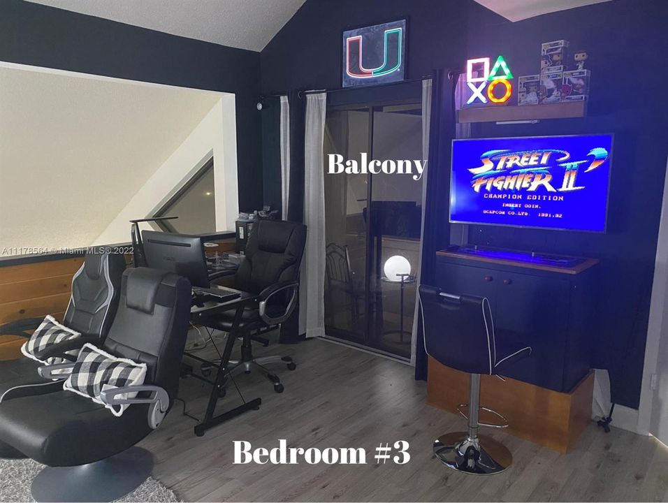 Recently Sold: $269,900 (3 beds, 2 baths, 1764 Square Feet)