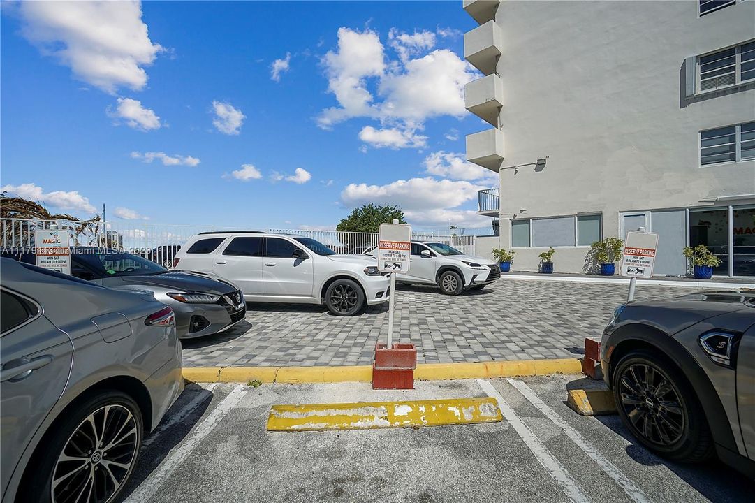 最近售出: $540,550 (0 贝兹, 0 浴室, 0 平方英尺)