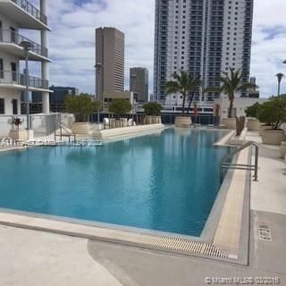 Recently Rented: $2,250 (1 beds, 1 baths, 650 Square Feet)