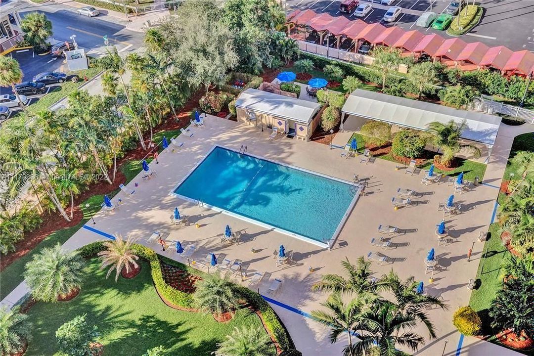 Recently Sold: $219,000 (1 beds, 1 baths, 800 Square Feet)