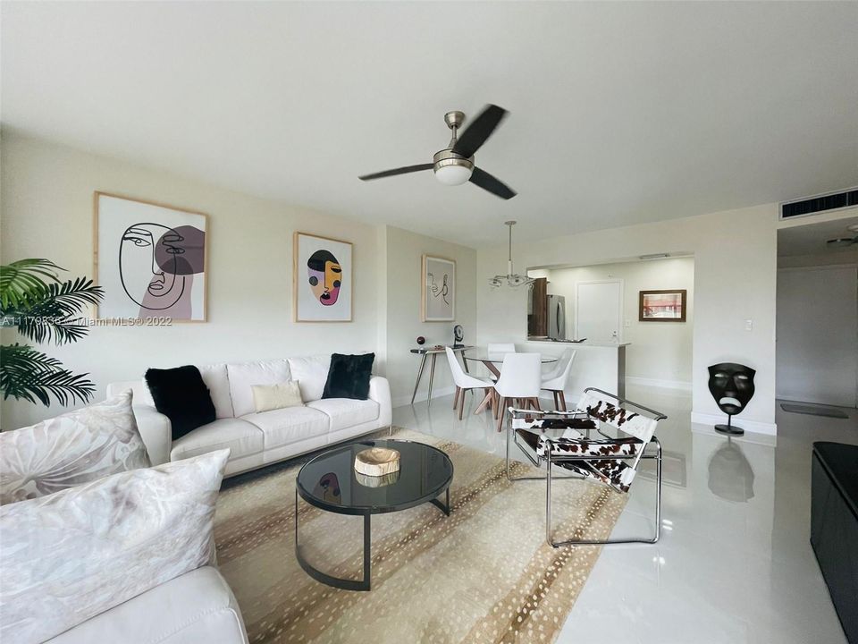 Recently Sold: $219,000 (1 beds, 1 baths, 800 Square Feet)