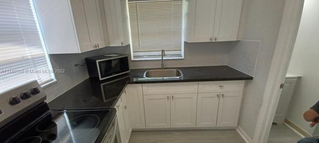 Recently Rented: $1,250 (0 beds, 1 baths, 2632 Square Feet)