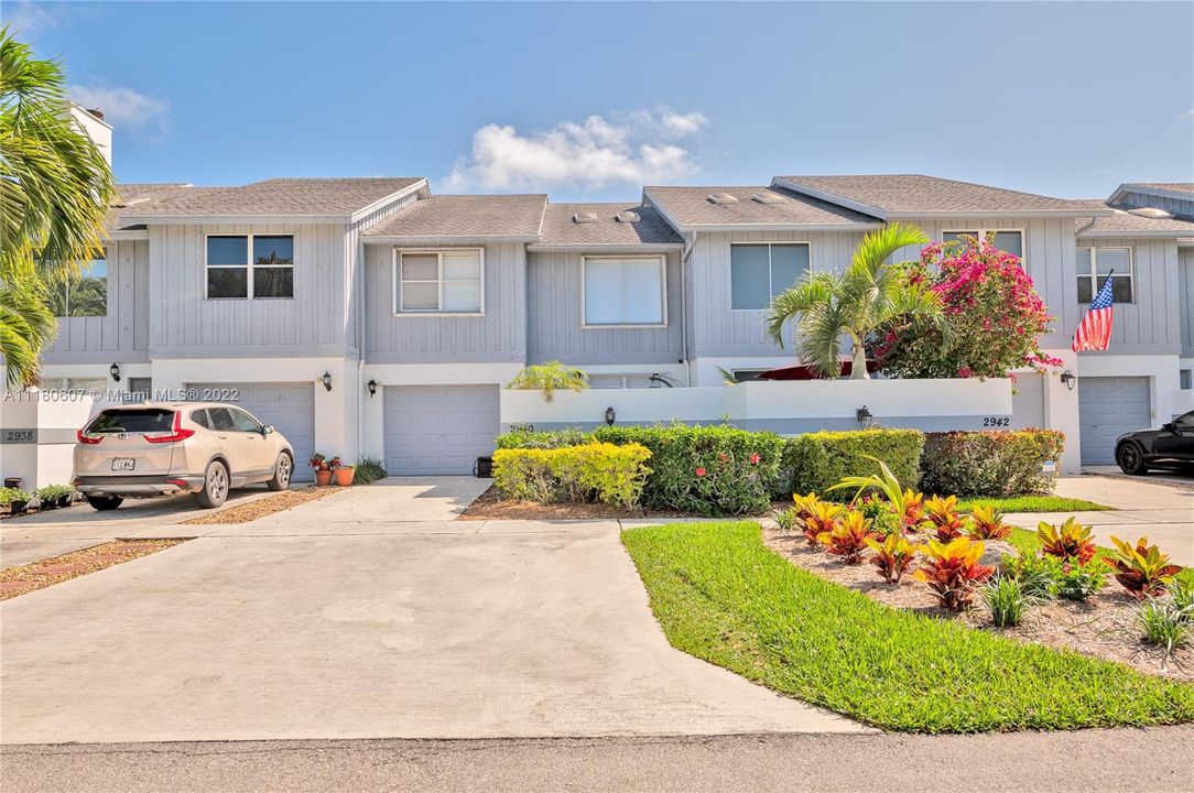 Vendido Recientemente: $575,000 (3 camas, 2 baños, 1958 Pies cuadrados)