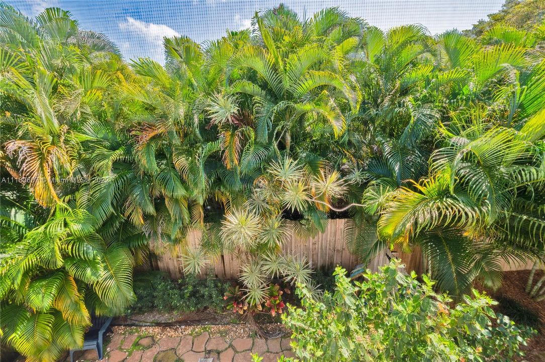 Vendido Recientemente: $575,000 (3 camas, 2 baños, 1958 Pies cuadrados)