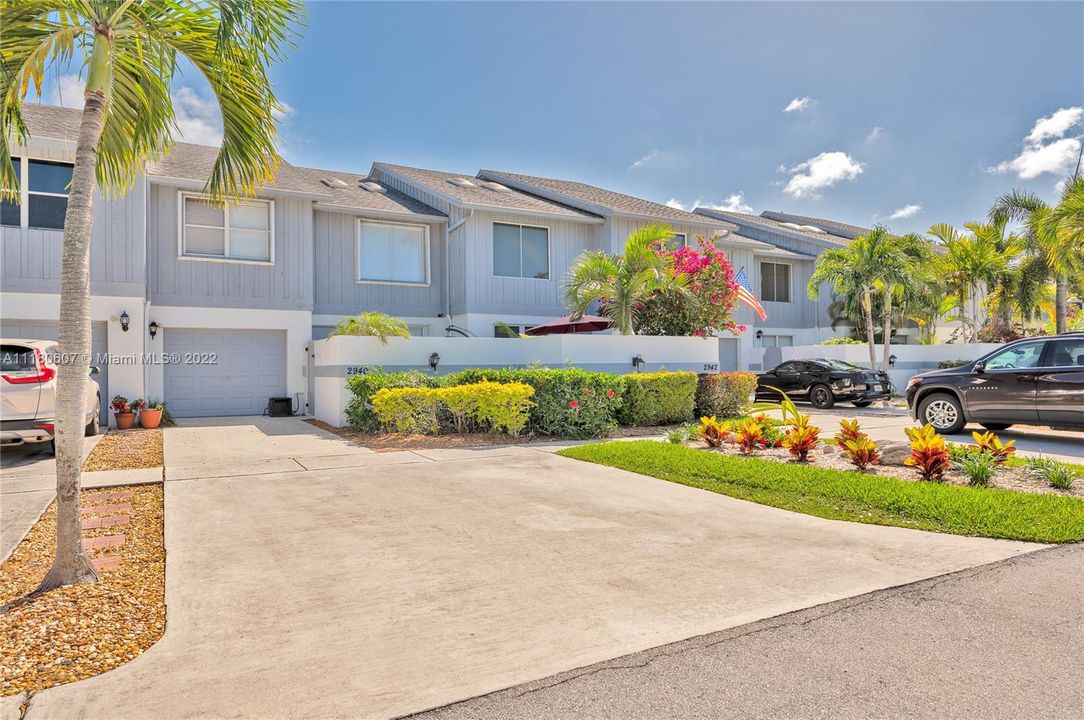 Vendido Recientemente: $575,000 (3 camas, 2 baños, 1958 Pies cuadrados)