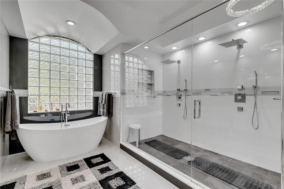 Gorgeous Master Bath with Double Shower with Rainfall Shower Heads!