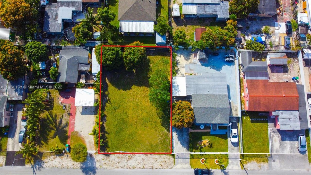 Недавно продано: $250,000 (0.17 acres)