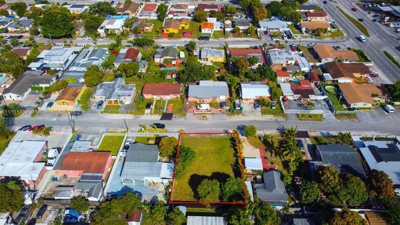 Недавно продано: $250,000 (0.17 acres)