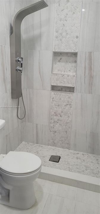 Recientemente alquilado: $2,500 (2 camas, 2 baños, 925 Pies cuadrados)