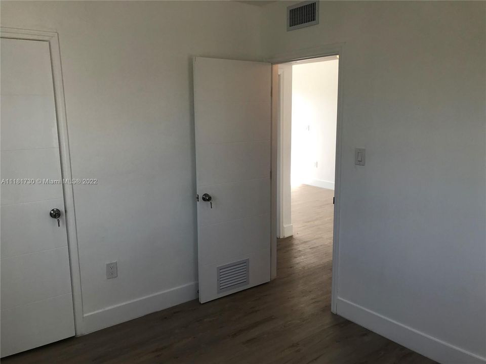 Recently Rented: $1,600 (2 beds, 1 baths, 540 Square Feet)