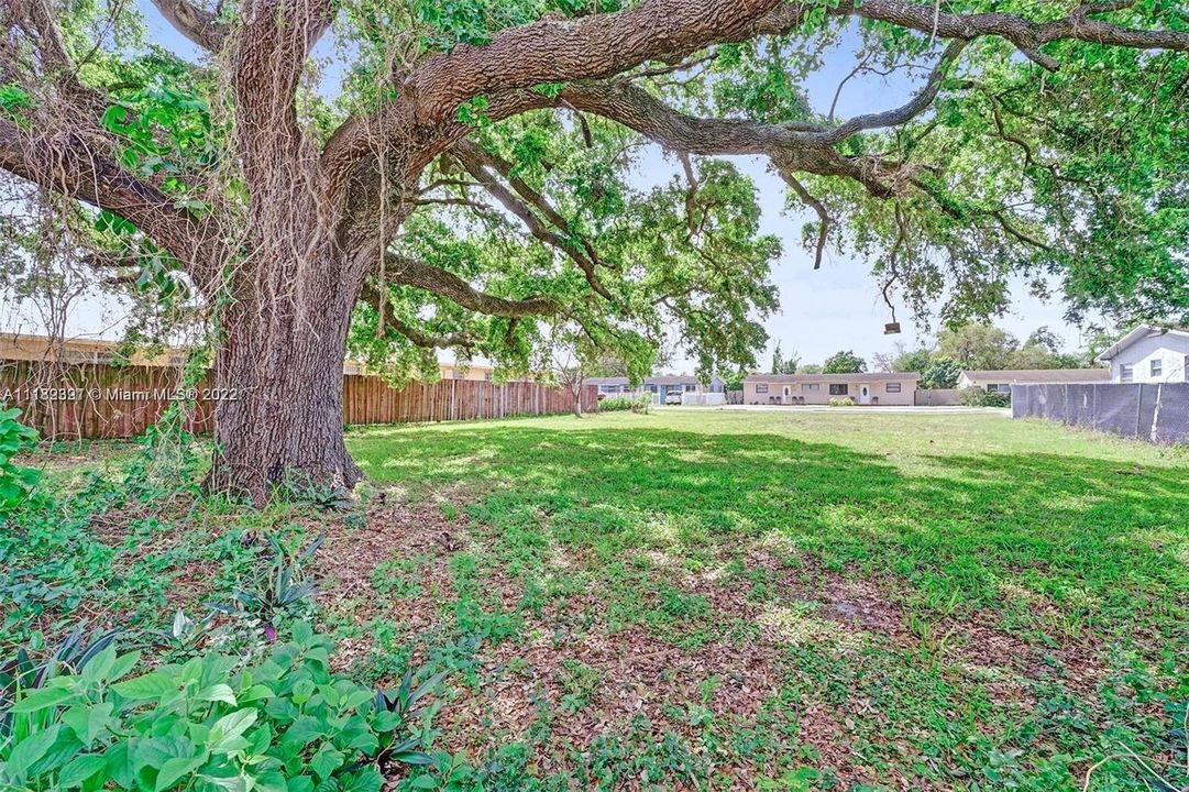 Недавно продано: $185,000 (0.25 acres)