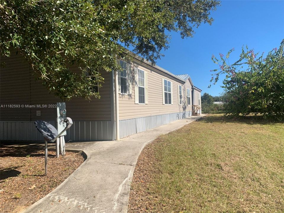 Recently Sold: $249,000 (4 beds, 2 baths, 2351 Square Feet)