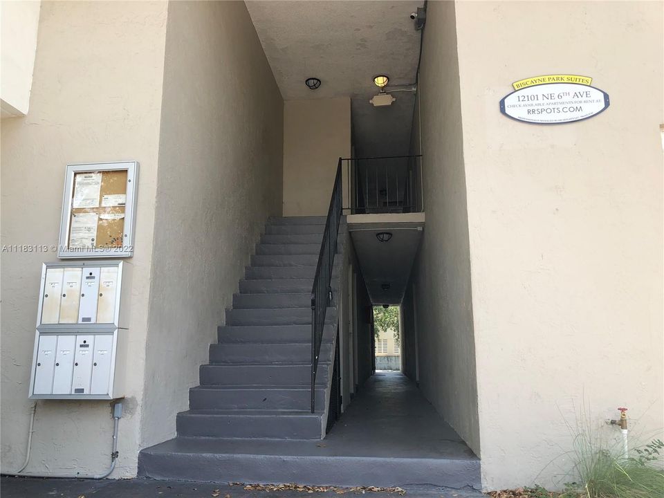 Недавно арендовано: $1,900 (2 спален, 1 ванн, 0 Квадратных фут)