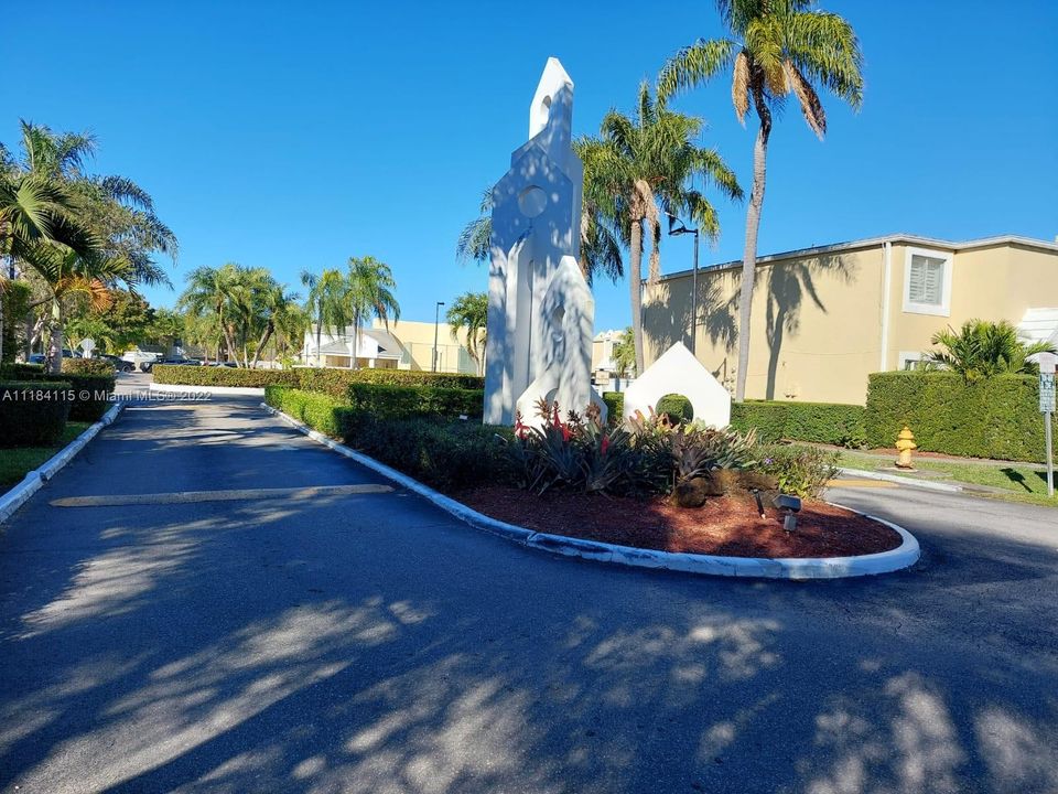 Vendido Recientemente: $379,800 (2 camas, 2 baños, 1000 Pies cuadrados)