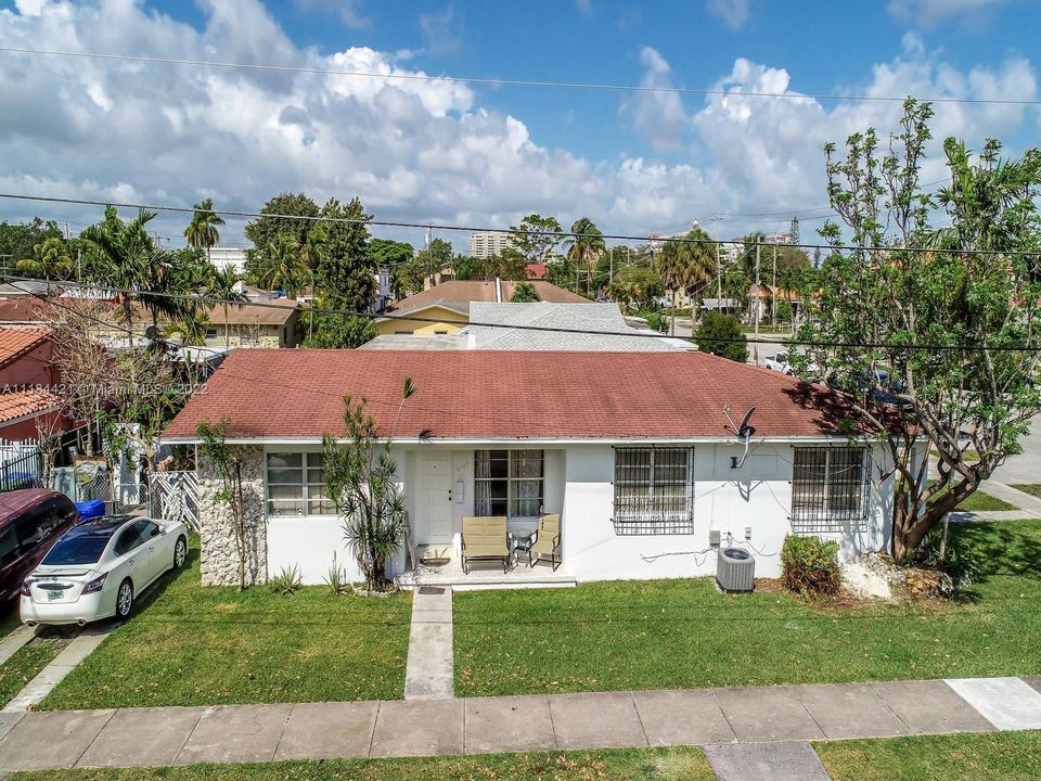 Recently Sold: $625,000 (0 beds, 0 baths, 1716 Square Feet)