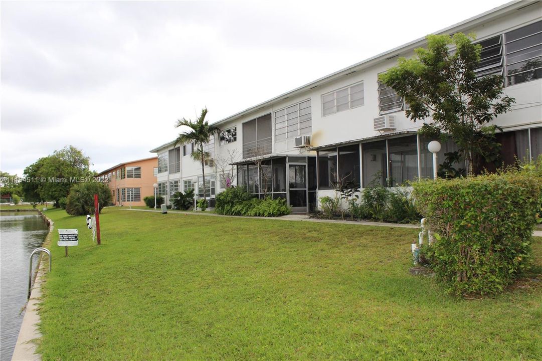 Recently Sold: $95,000 (1 beds, 1 baths, 660 Square Feet)