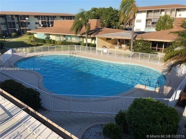 Recently Sold: $80,000 (1 beds, 1 baths, 688 Square Feet)