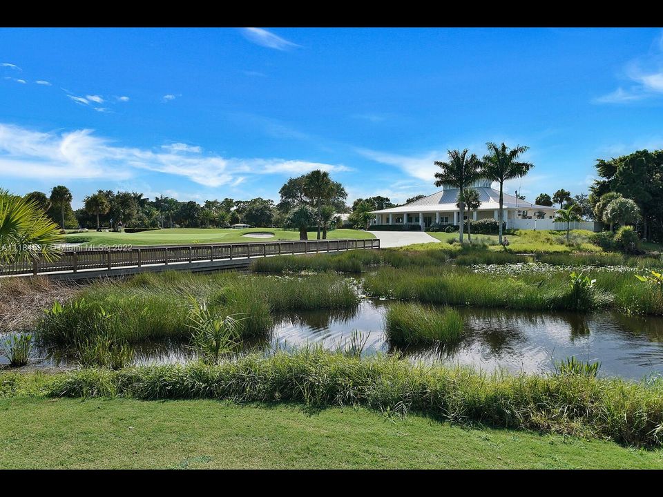 9th hole turn to the clubhouse